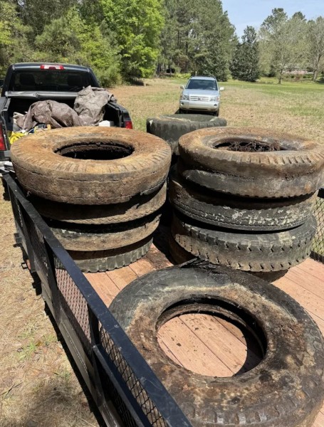 Yard Waste Removal in Timberlake, NC (1)